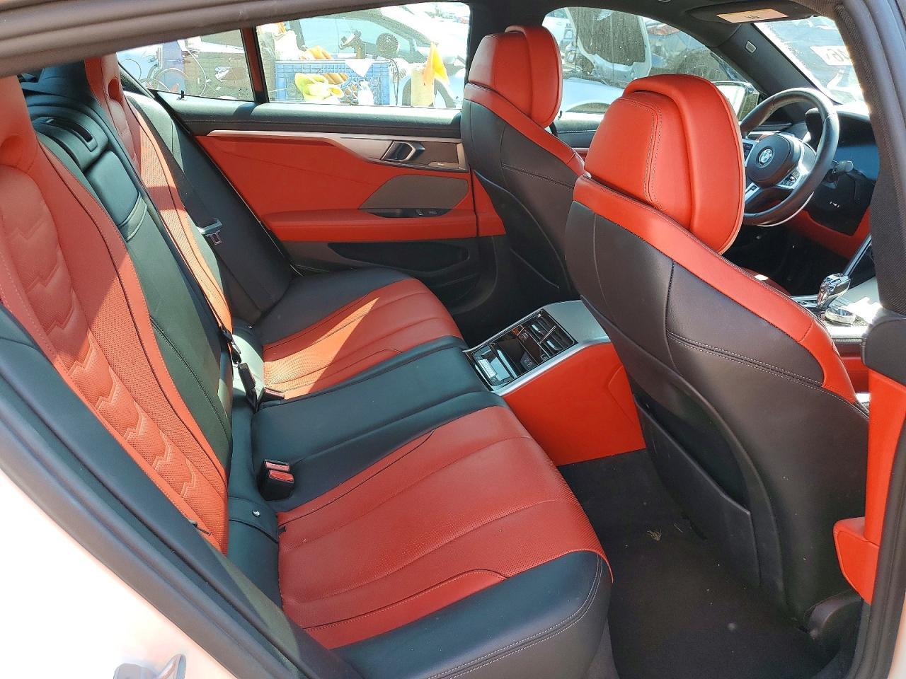 2020 BMW 840I - zdjęcie 10