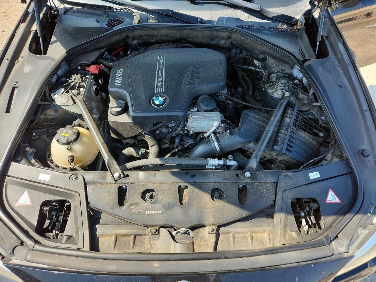 2014 BMW 5 Series - zdjęcie 11