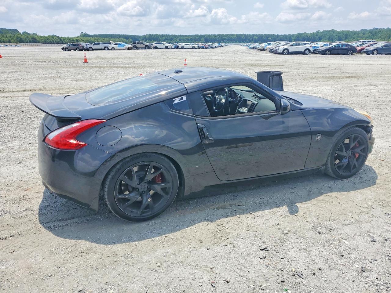 2016 Nissan 370Z Sport Tech - zdjęcie 3