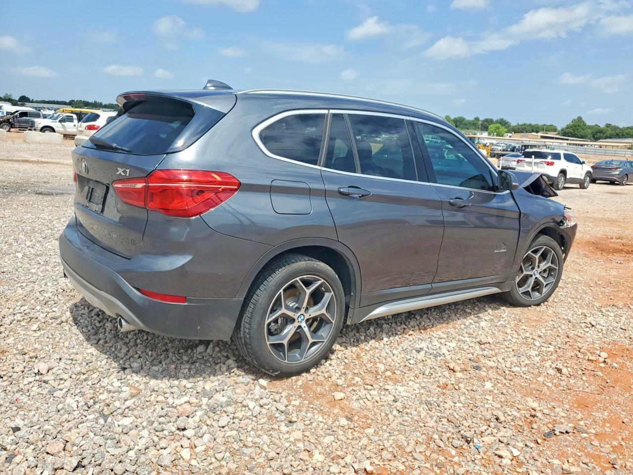 2018 BMW X1 xDrive28I - zdjęcie 3