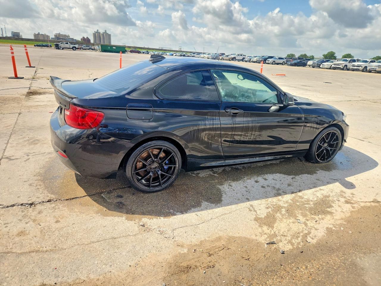 2016 BMW M235Xi - zdjęcie 3