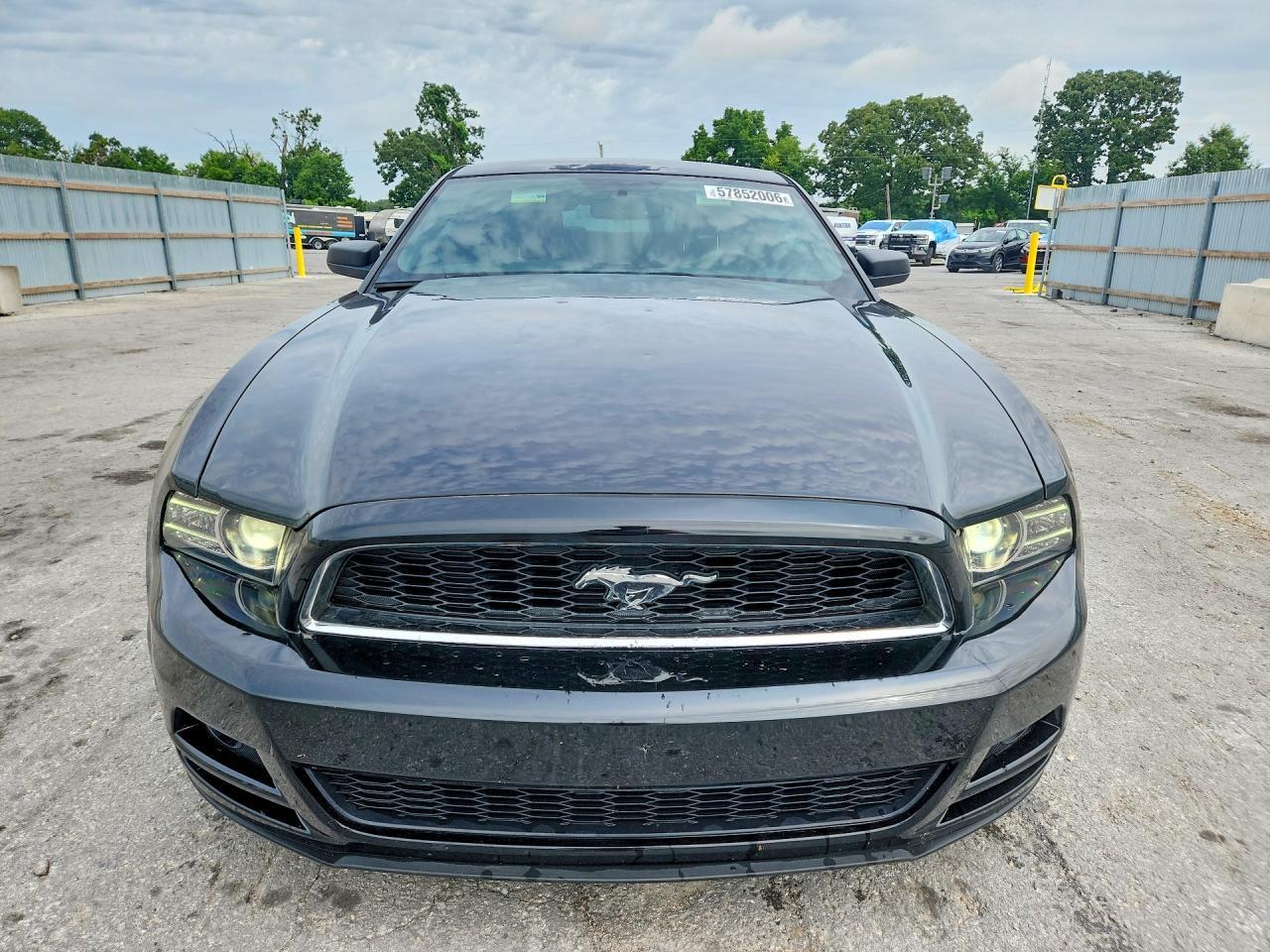 2014 Ford Mustang - zdjęcie 5