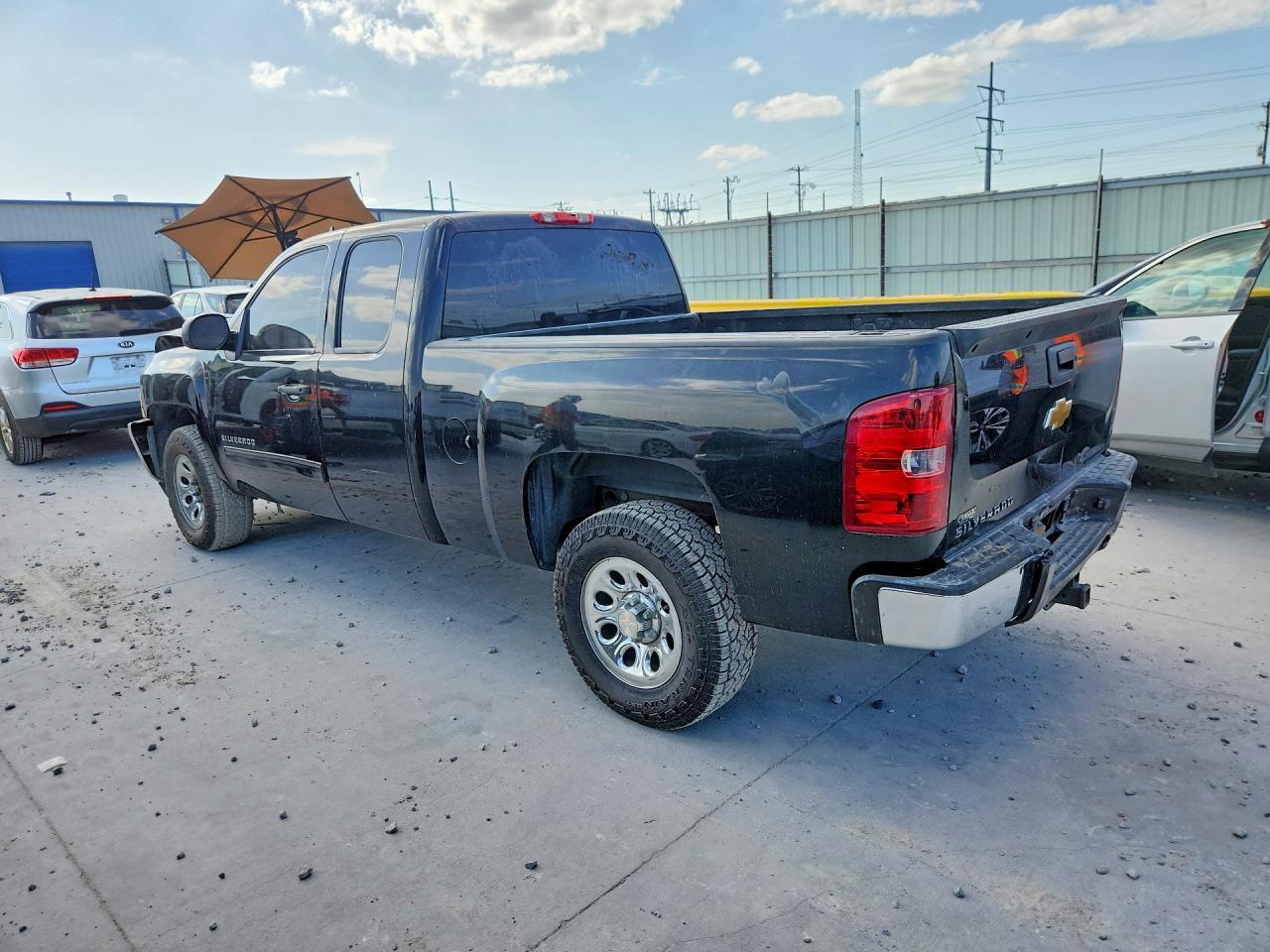 2013 Chevrolet Silverado C1500 Ls - zdjęcie 2