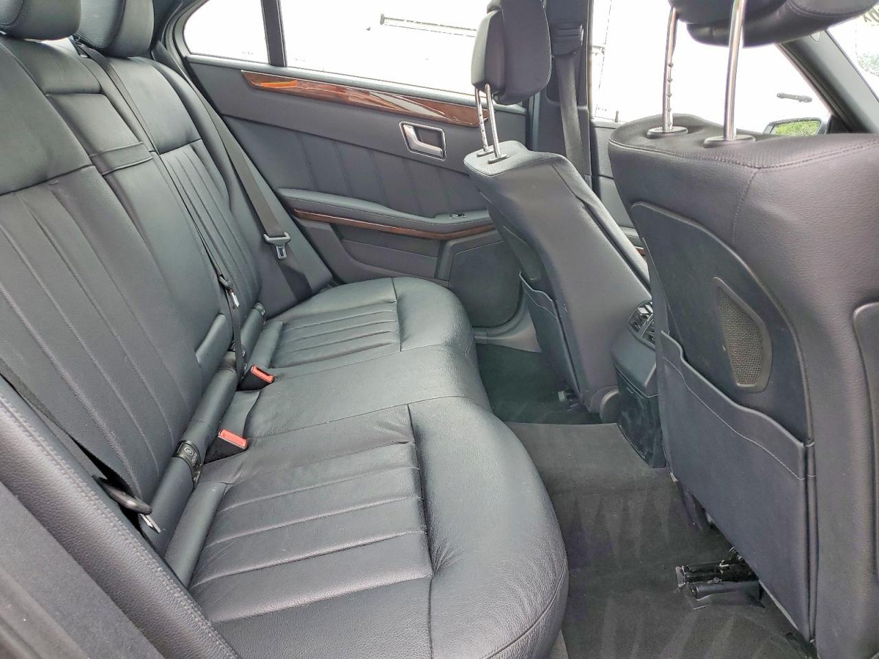 2013 Mercedes-Benz E 350 4Matic - zdjęcie 10