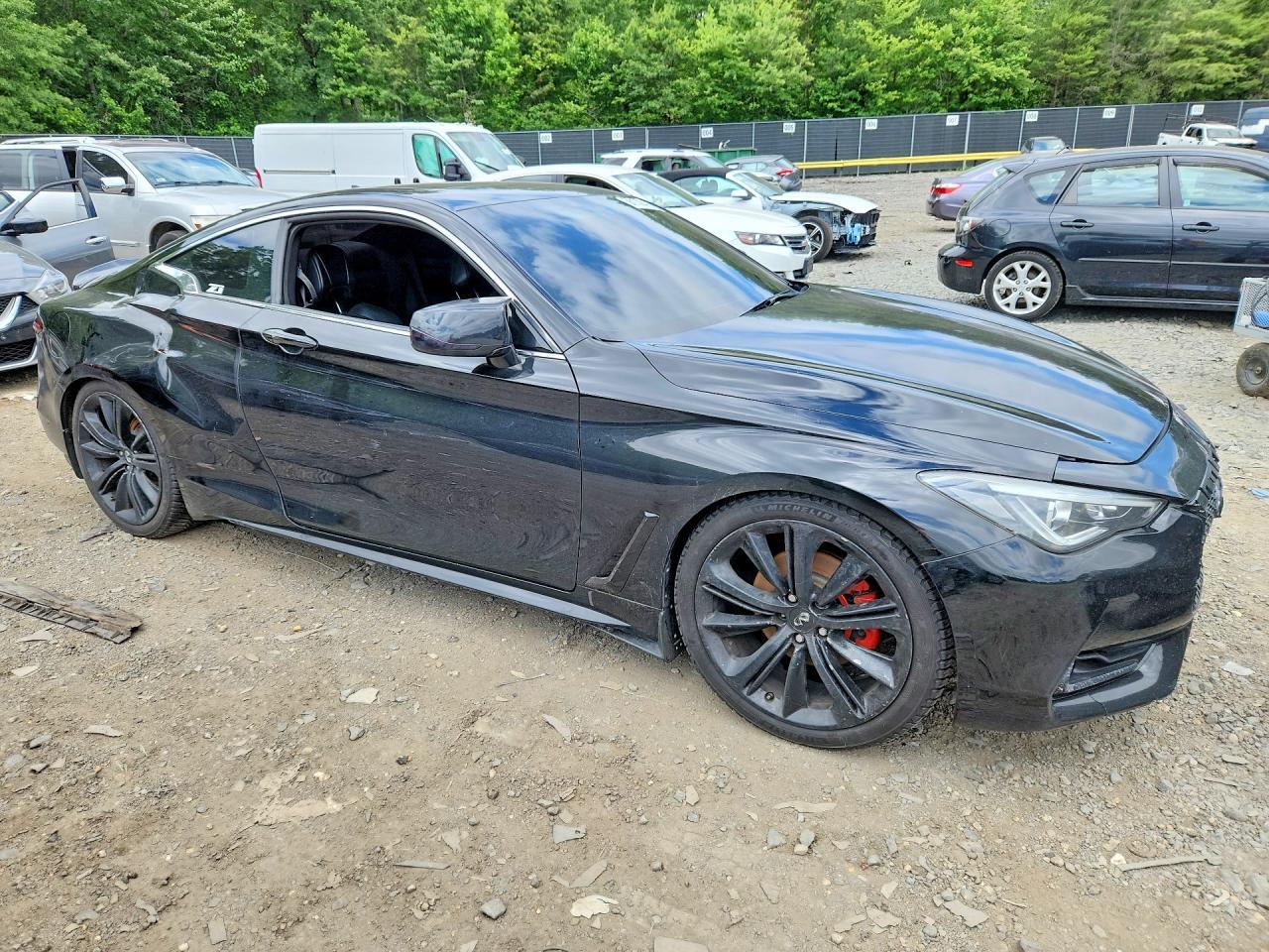 2017 Infiniti Q60 2.0T Premium - zdjęcie 4