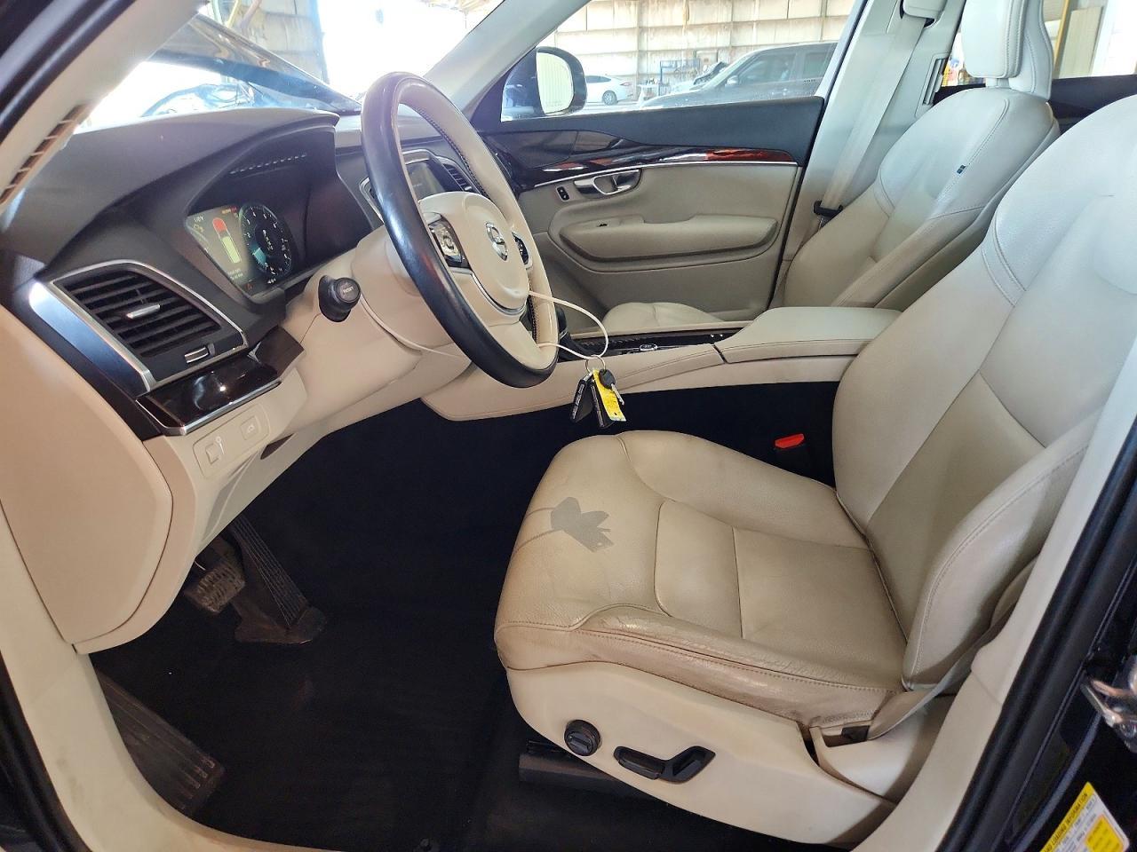2019 Volvo Xc90 T5 Momentum - zdjęcie 7