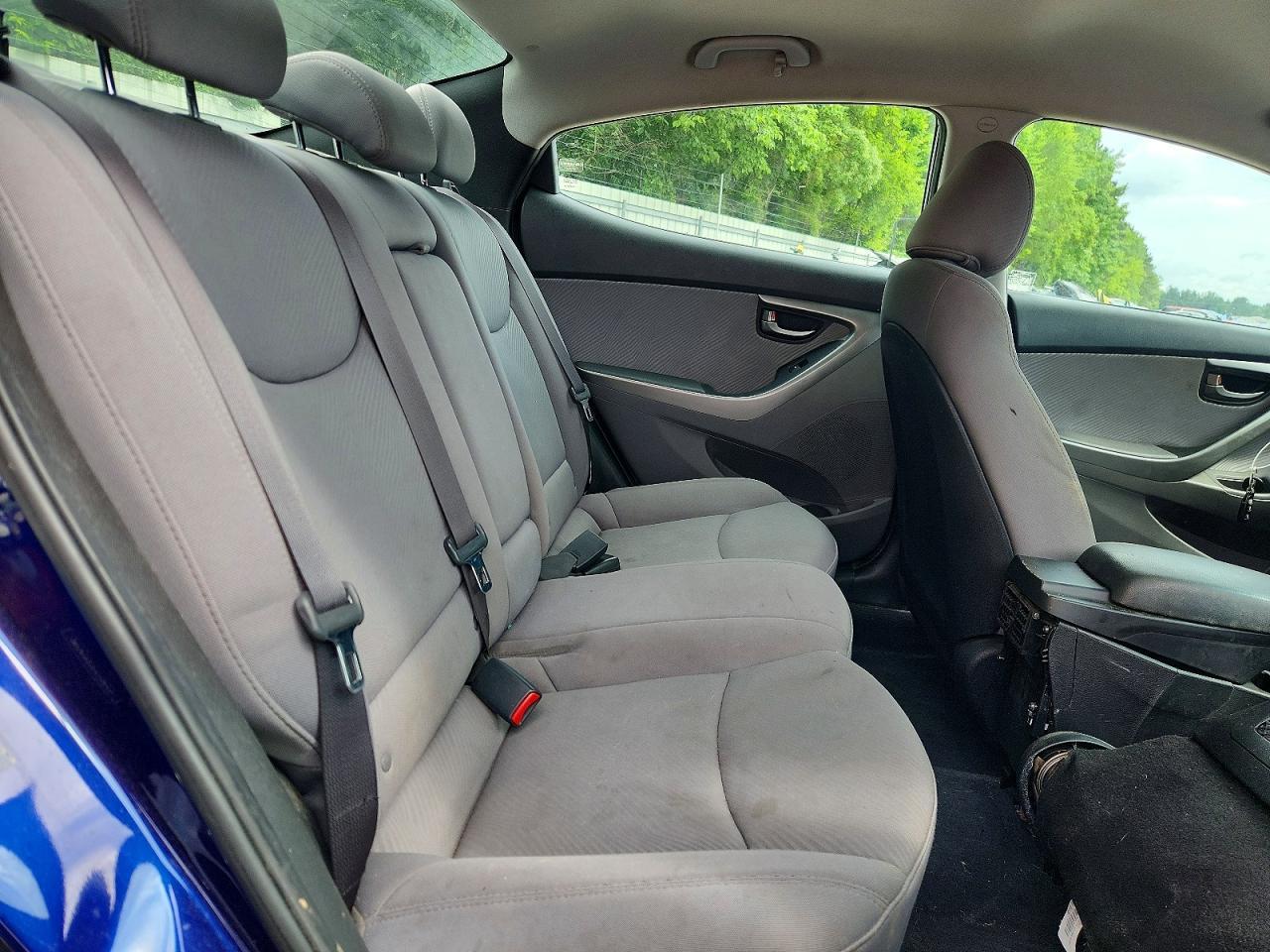 2013 Hyundai Elantra Gls - zdjęcie 10