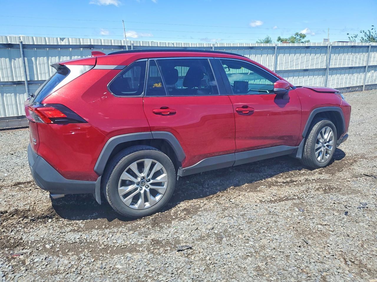 2024 Toyota Rav4 Xle Premium - zdjęcie 3