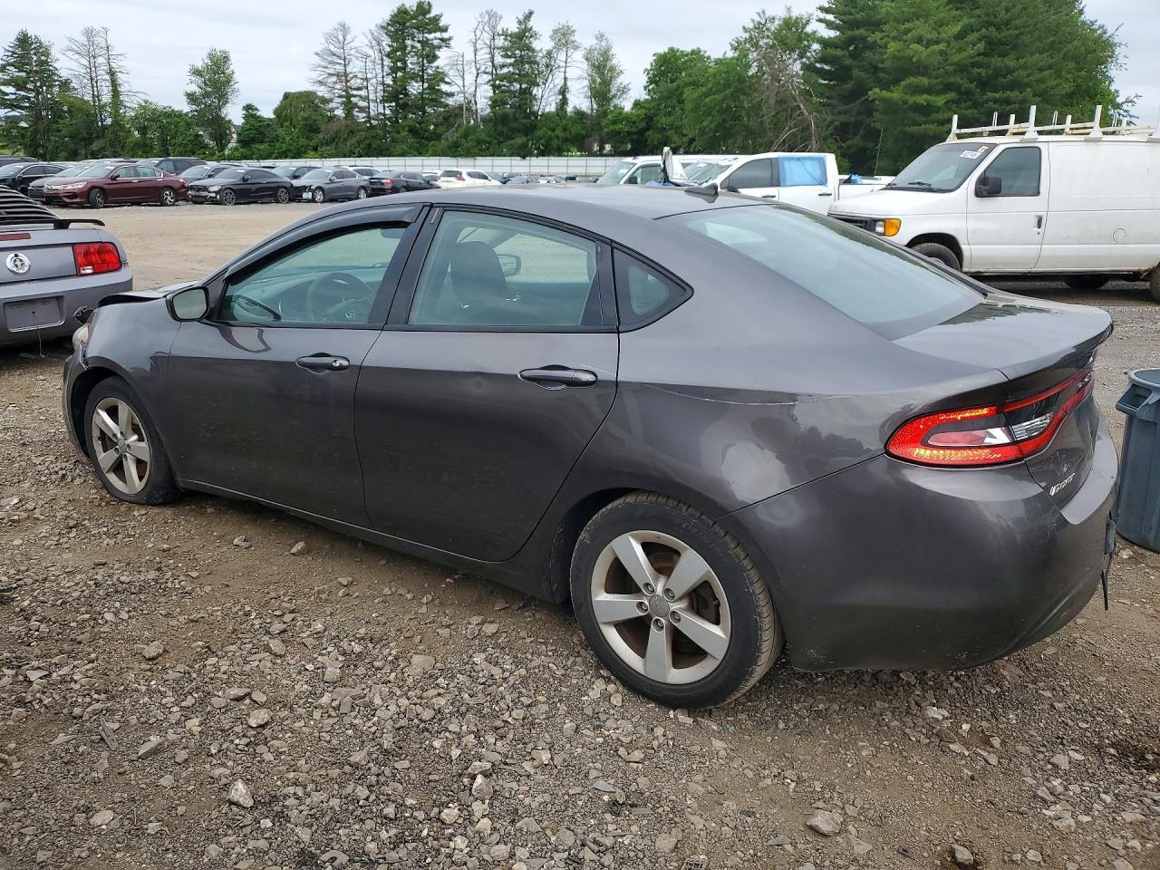 2016 Dodge Dart Sxt - zdjęcie 2