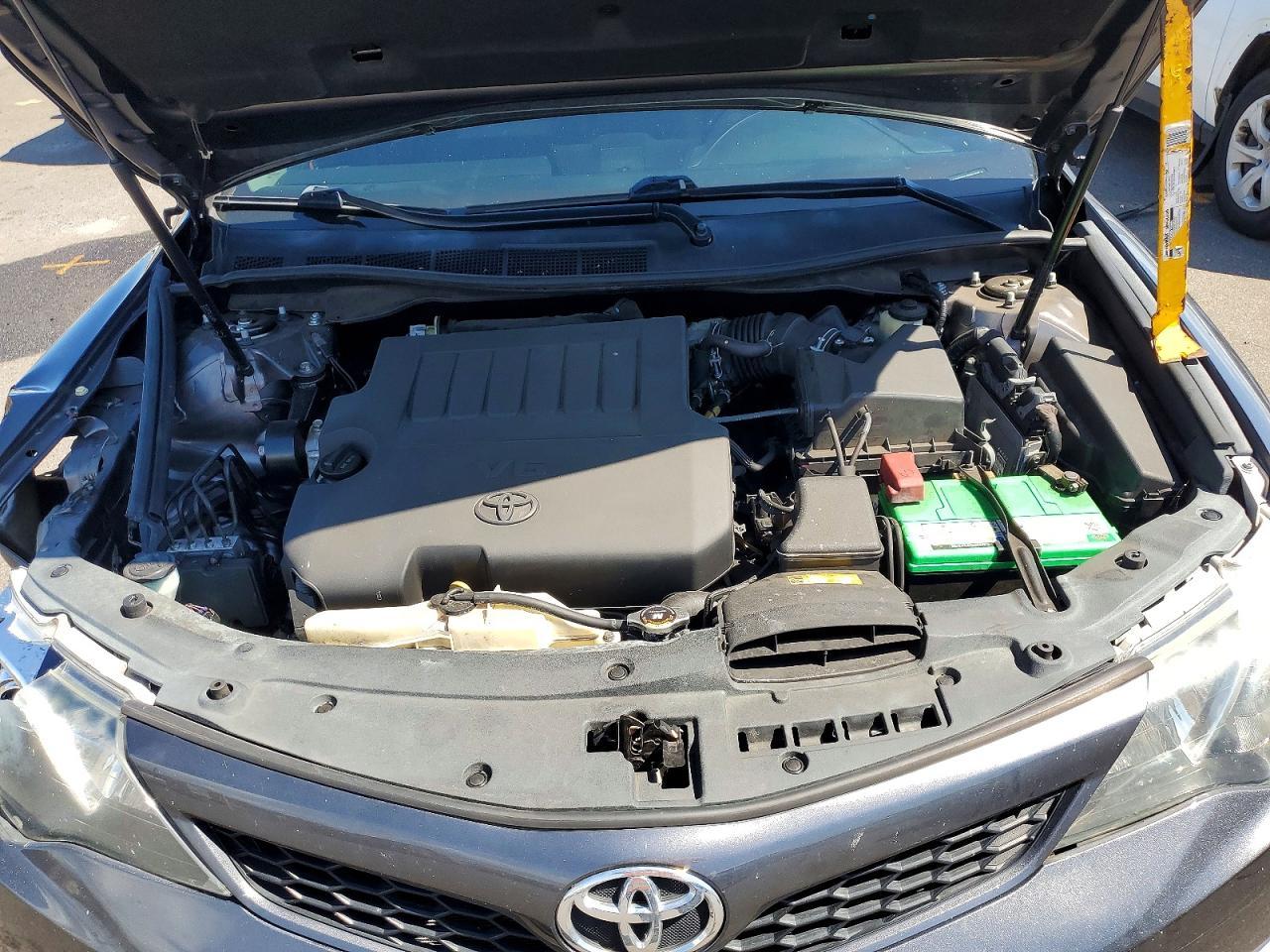 2013 Toyota Camry Se V6 - zdjęcie 11