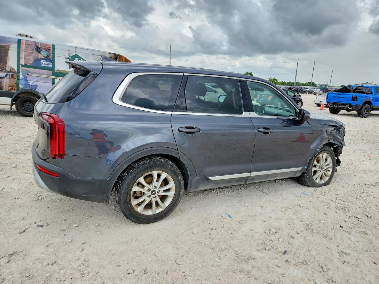 2022 Kia Telluride Lx - zdjęcie 3