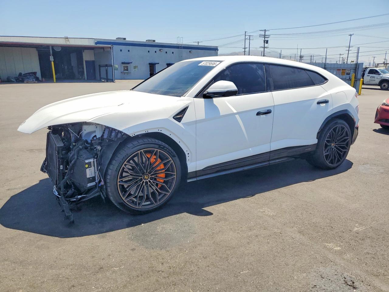 2025 Lamborghini Urus
