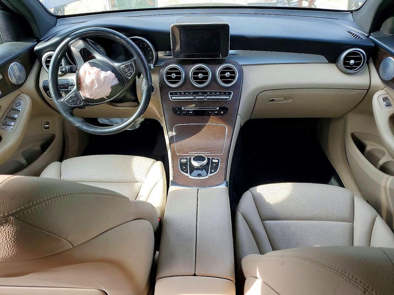 2018 Mercedes-Benz Glc 300 4Matic - zdjęcie 8