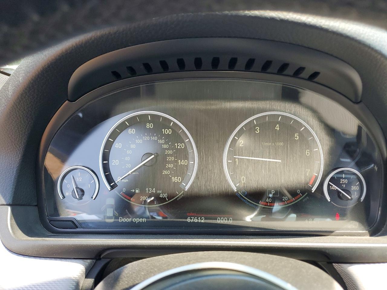 2016 BMW Seria 5 535i - zdjęcie 9
