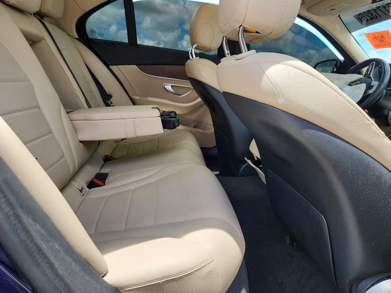 2019 Mercedes-Benz C 300 4Matic - zdjęcie 10