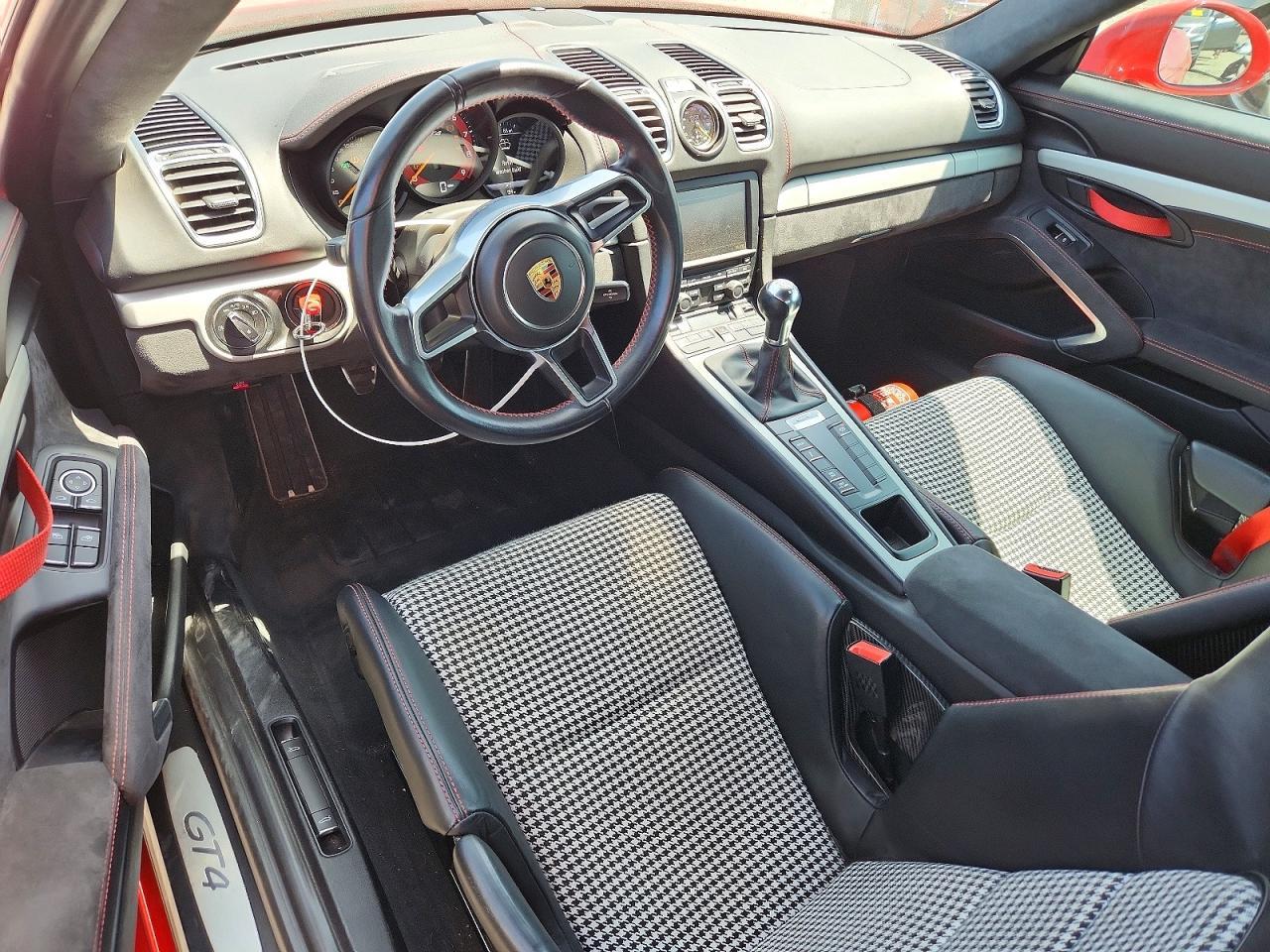 2016 Porsche Cayman Gt4 - zdjęcie 8