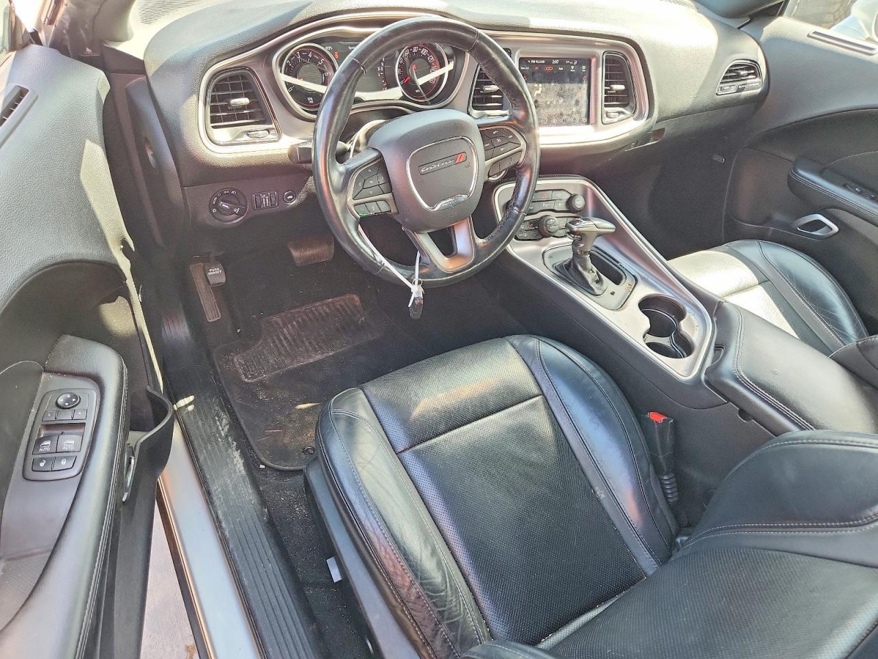 2019 Dodge Challenger Sxt - zdjęcie 8