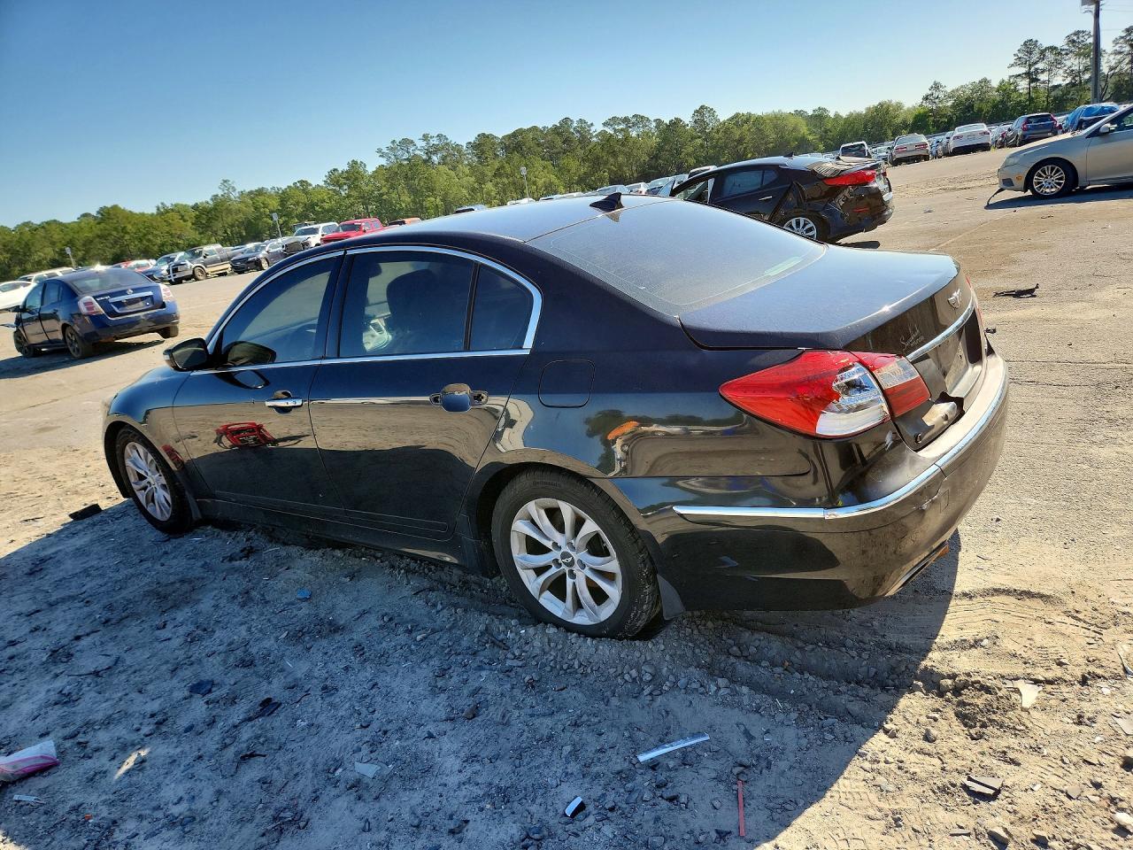 2013 Hyundai Genesis 3.8L - zdjęcie 2