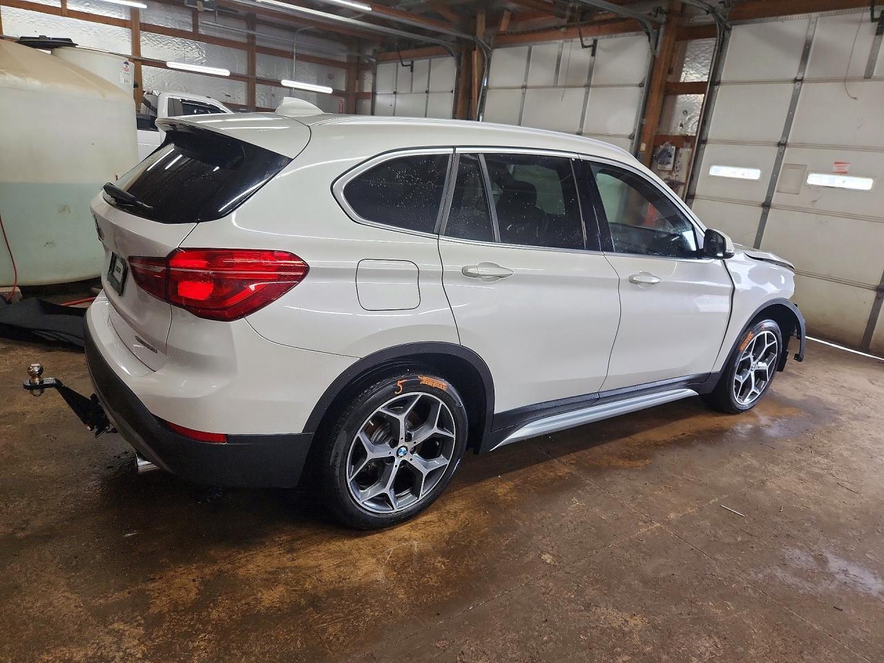 2018 BMW X1 xDrive28I - zdjęcie 3