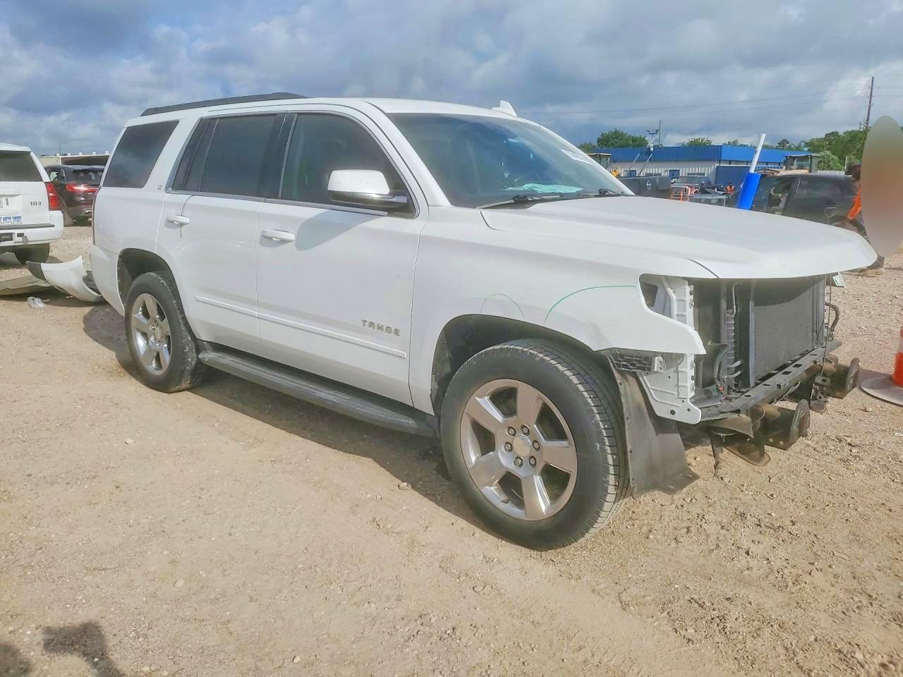 2018 Chevrolet Tahoe C1500 Lt - zdjęcie 4