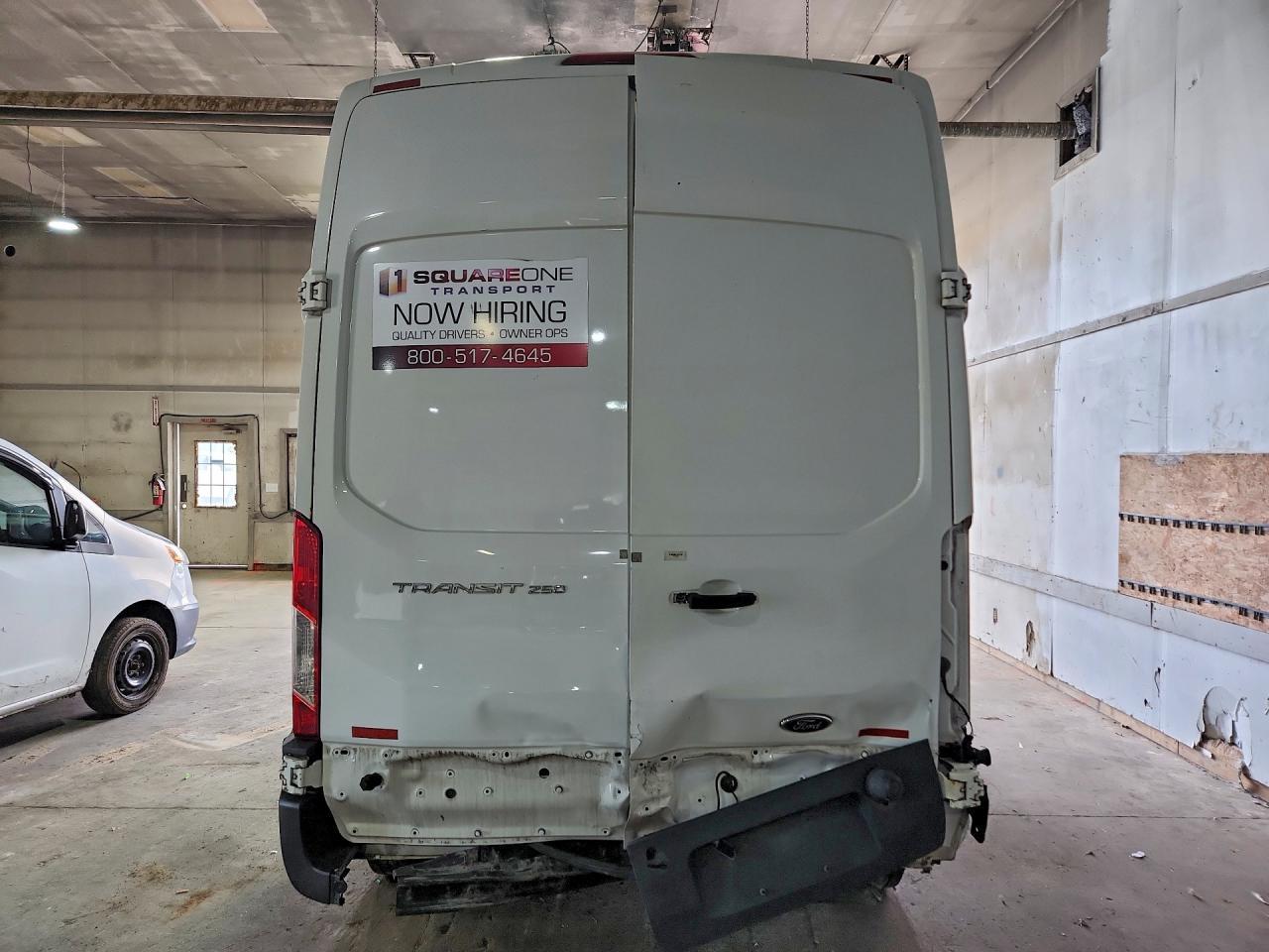 2017 Ford Transit T-250 - zdjęcie 6