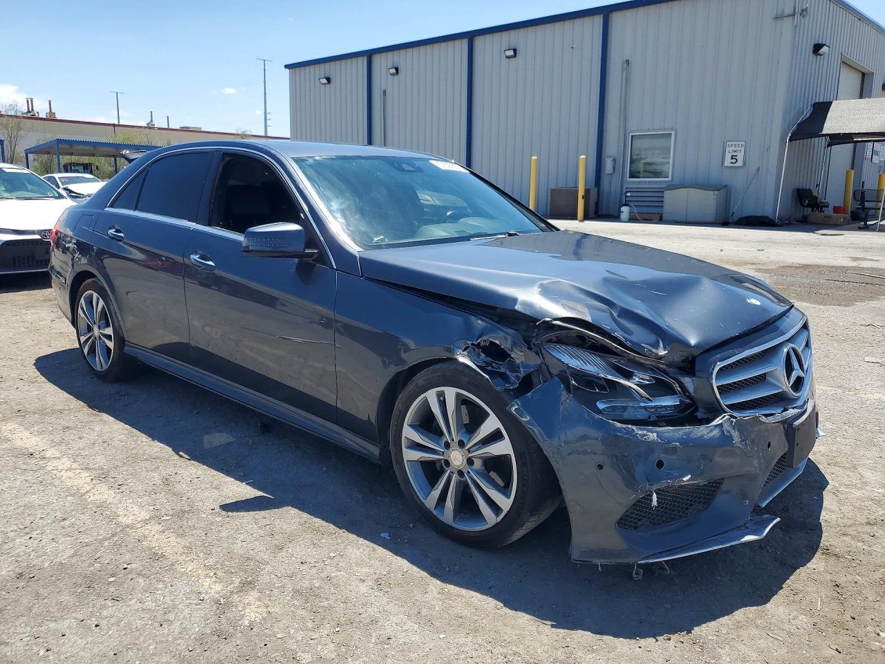 2016 Mercedes-Benz E 350 - zdjęcie 4