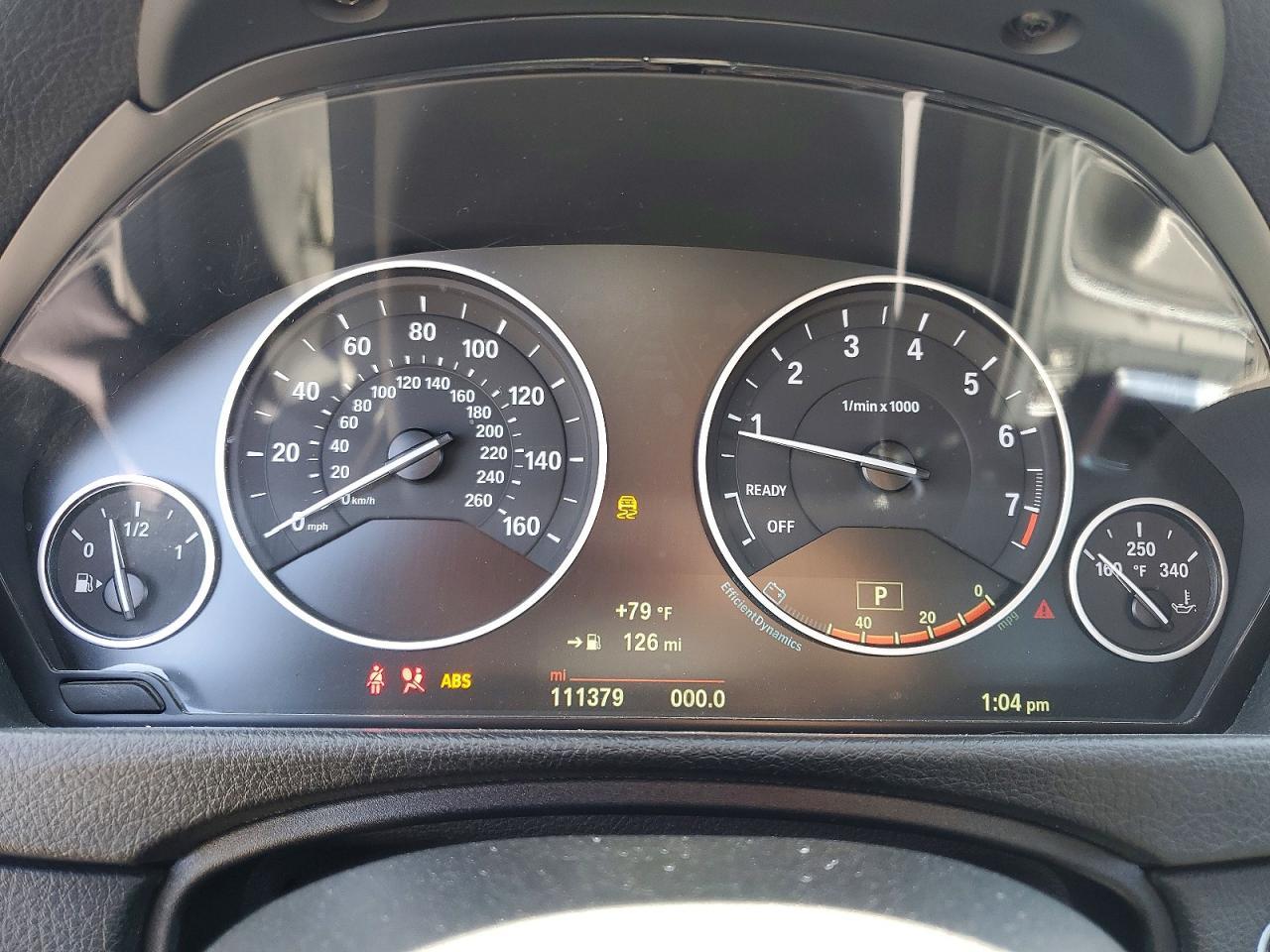 2015 BMW 320 I - zdjęcie 9