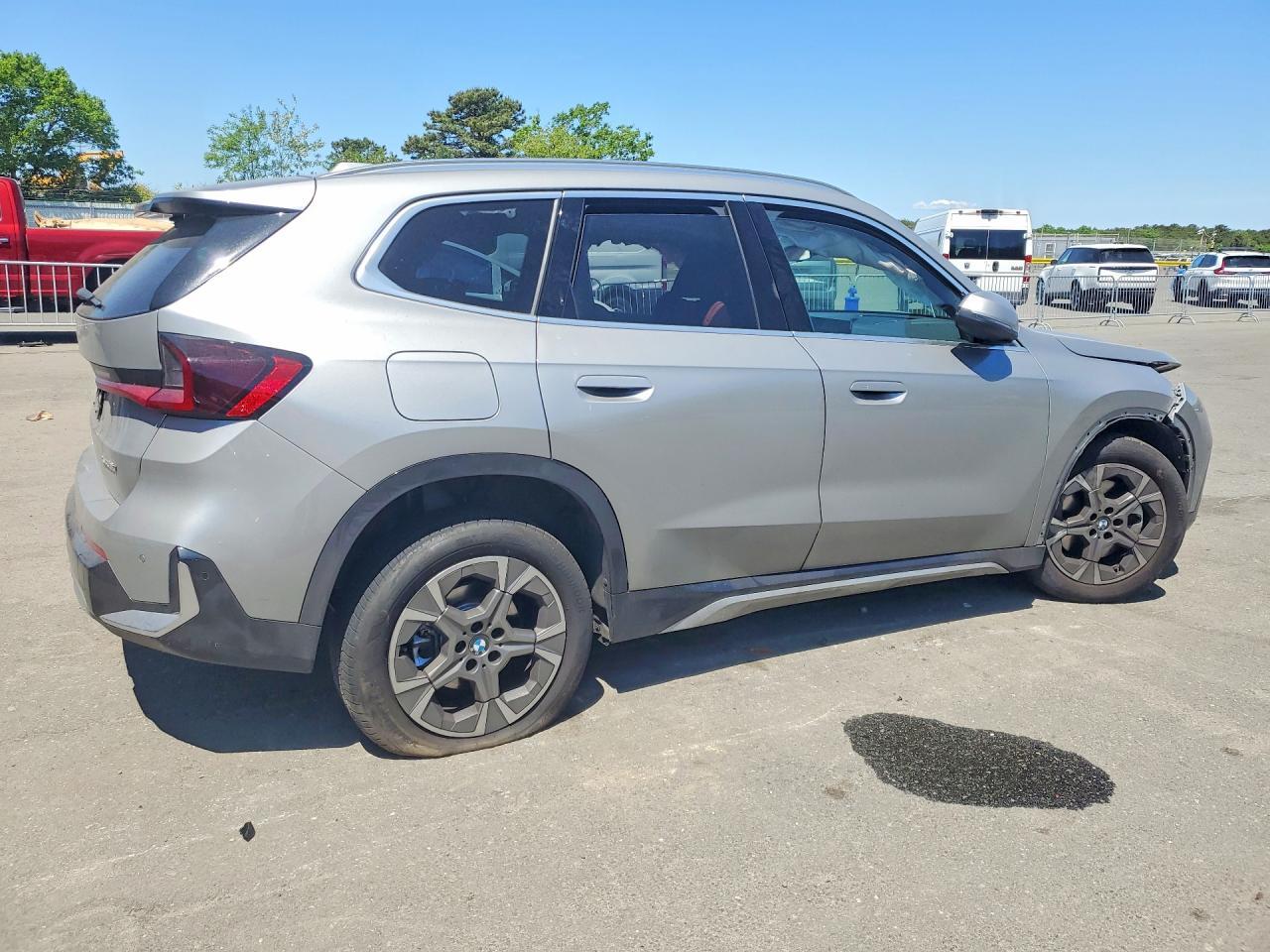 2026 BMW X1 xDrive28I - zdjęcie 3