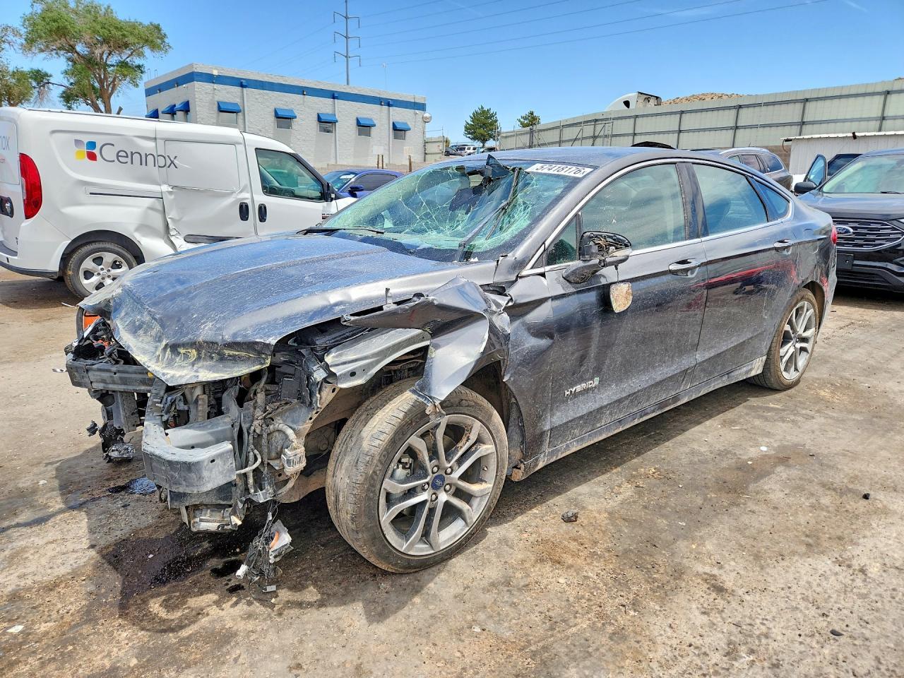 2019 Ford Fusion Titanium - zdjęcie główne