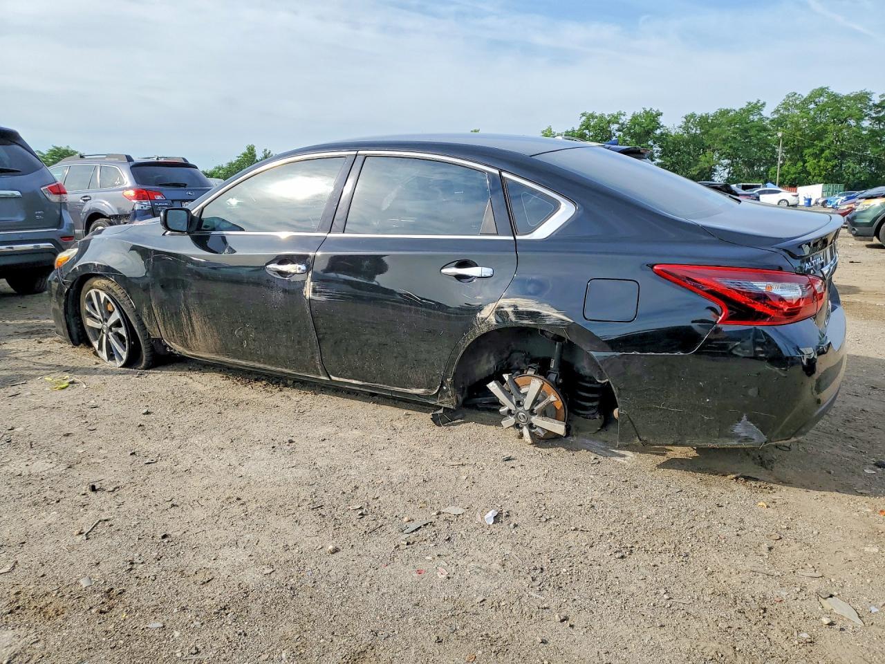 2016 Nissan Altima 3.5 Sr - zdjęcie 2