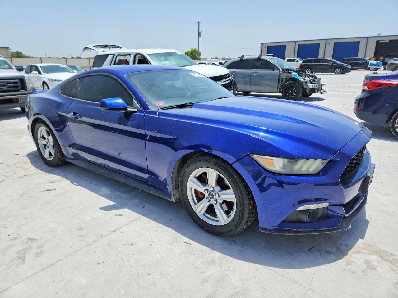 2015 Ford Mustang - zdjęcie 4