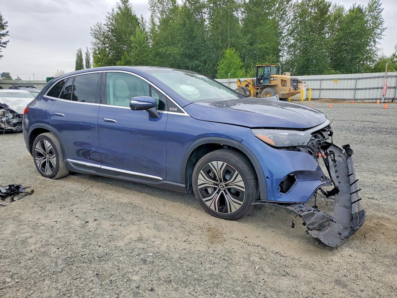 2023 Mercedes-Benz Eqe Suv 350 4Matic - zdjęcie 4