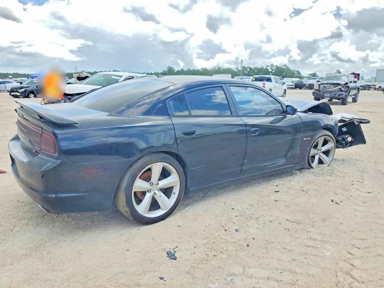2014 Dodge Charger R - zdjęcie 3
