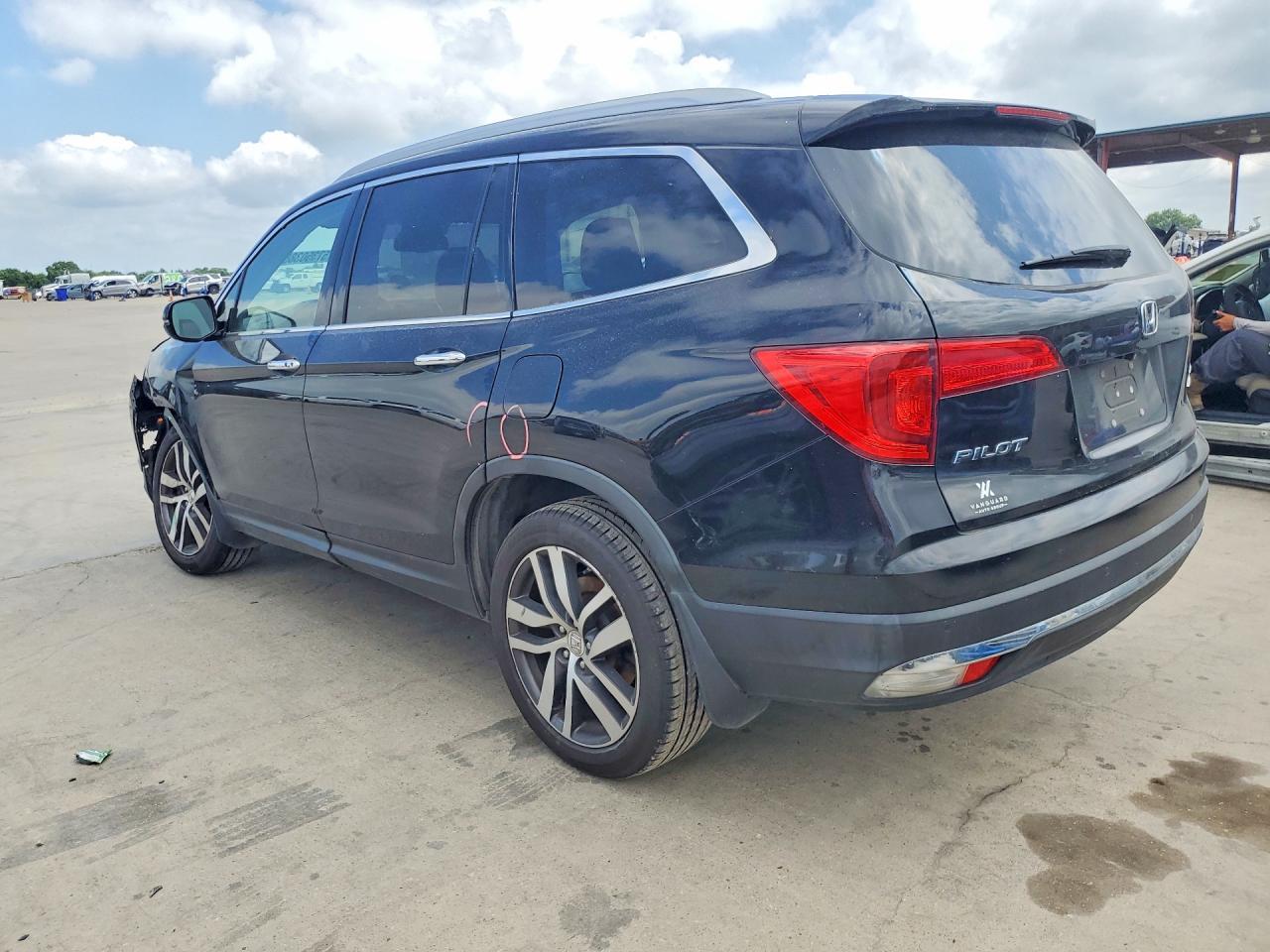 2016 Honda Pilot Elite - zdjęcie 2