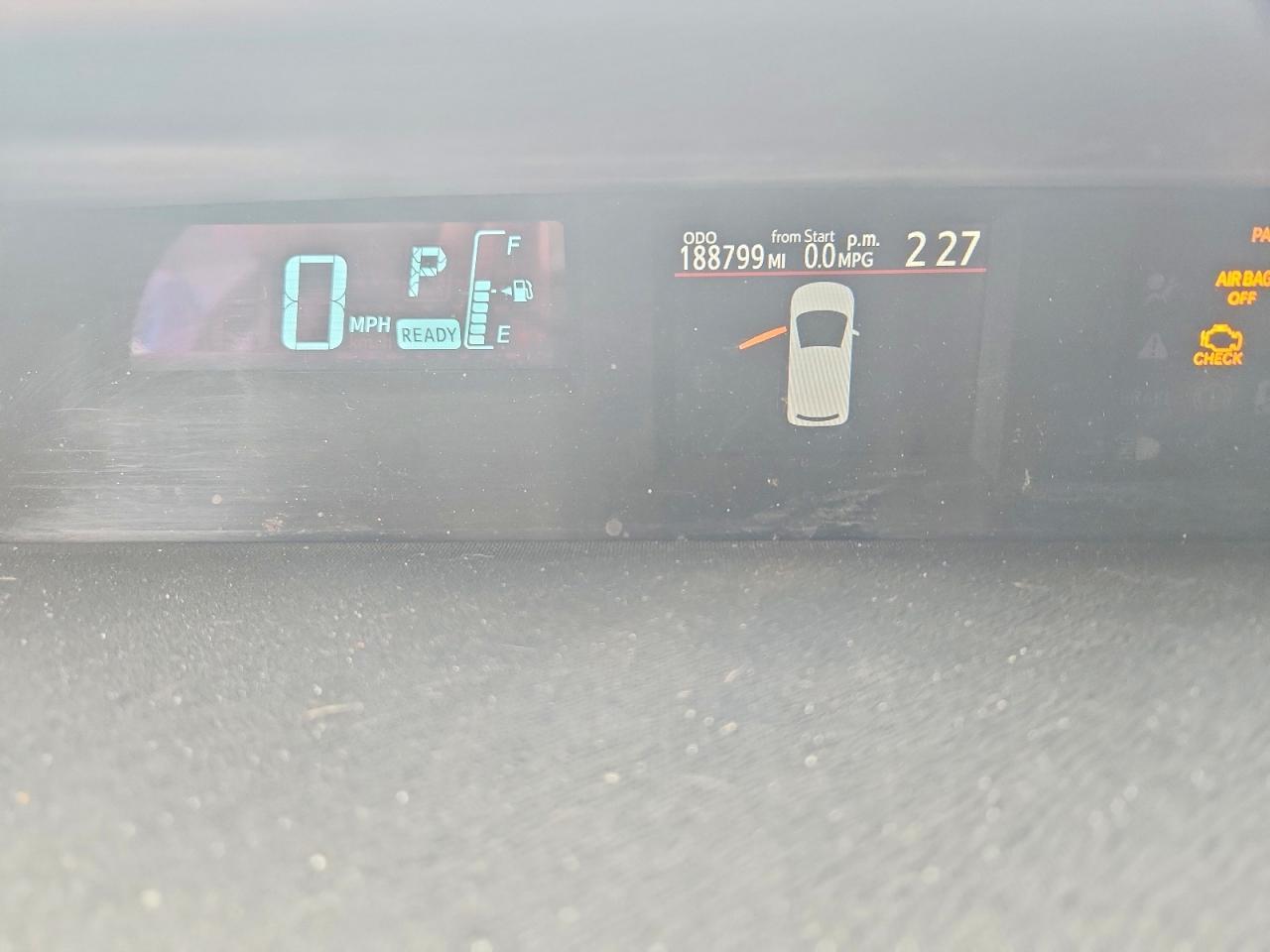 2014 Toyota Prius C One - zdjęcie 9