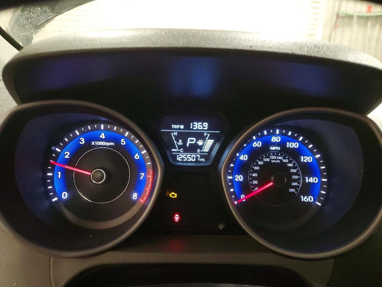 2014 Hyundai Elantra Coupe Base - zdjęcie 9