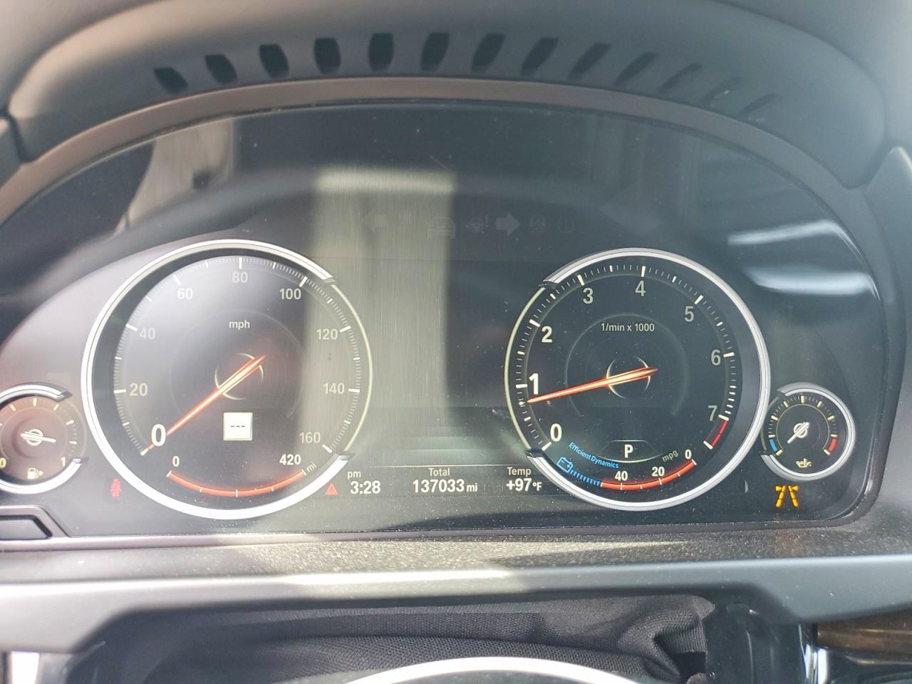 2015 BMW X6 xDrive50I - zdjęcie 9