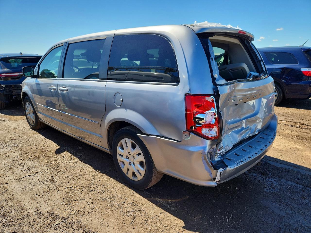 2016 Dodge Grand Caravan Se - zdjęcie 2