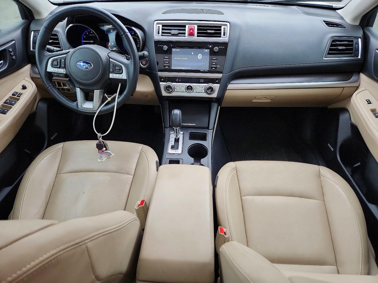 2017 Subaru Legacy 3.6R Limited - zdjęcie 8