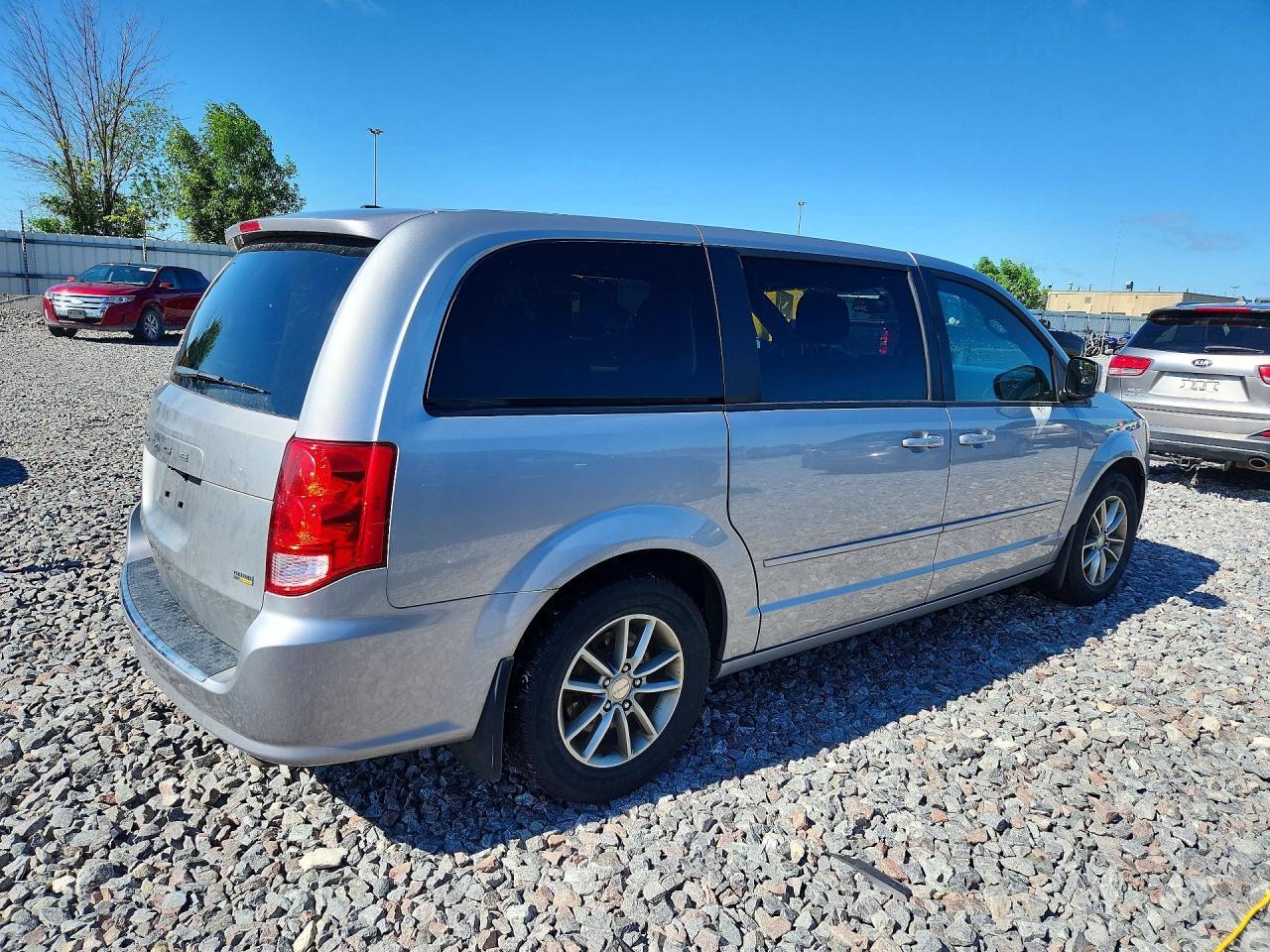 2016 Dodge Grand Caravan Se - zdjęcie 3