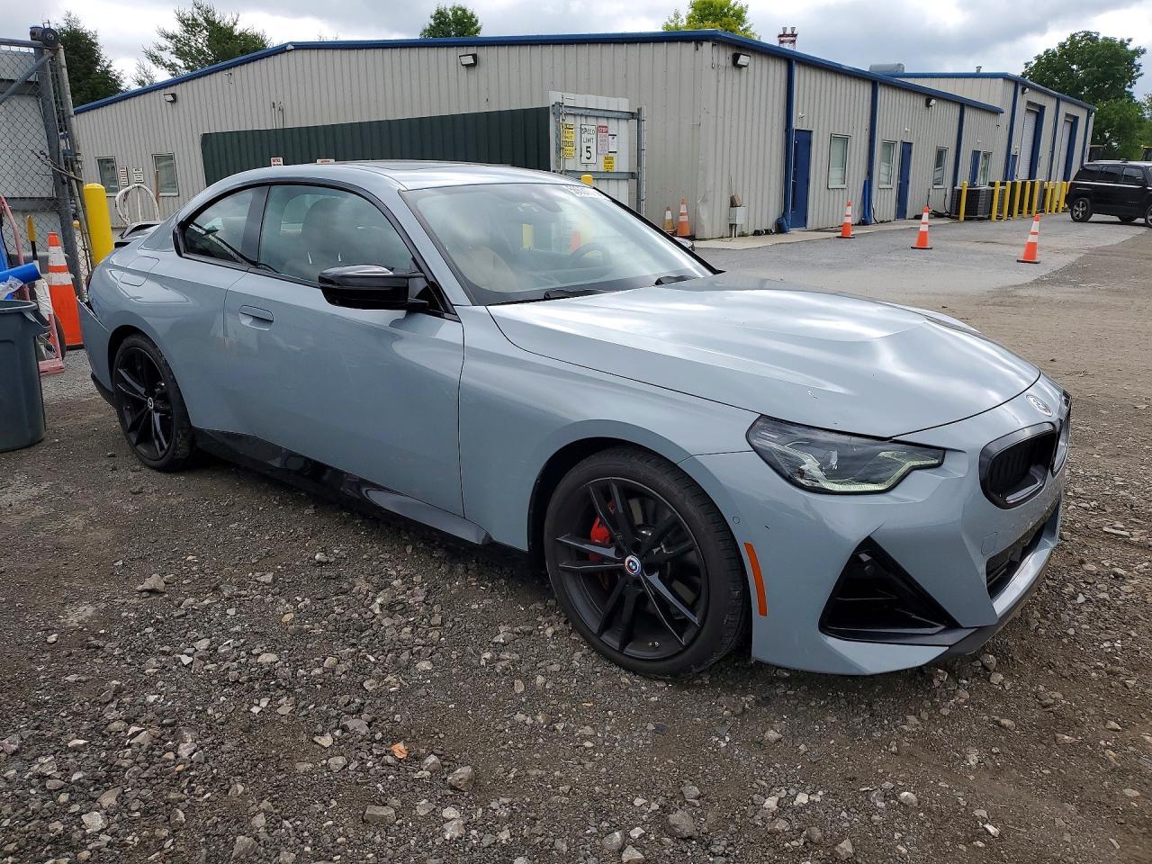 2023 BMW M240Xi - zdjęcie 4