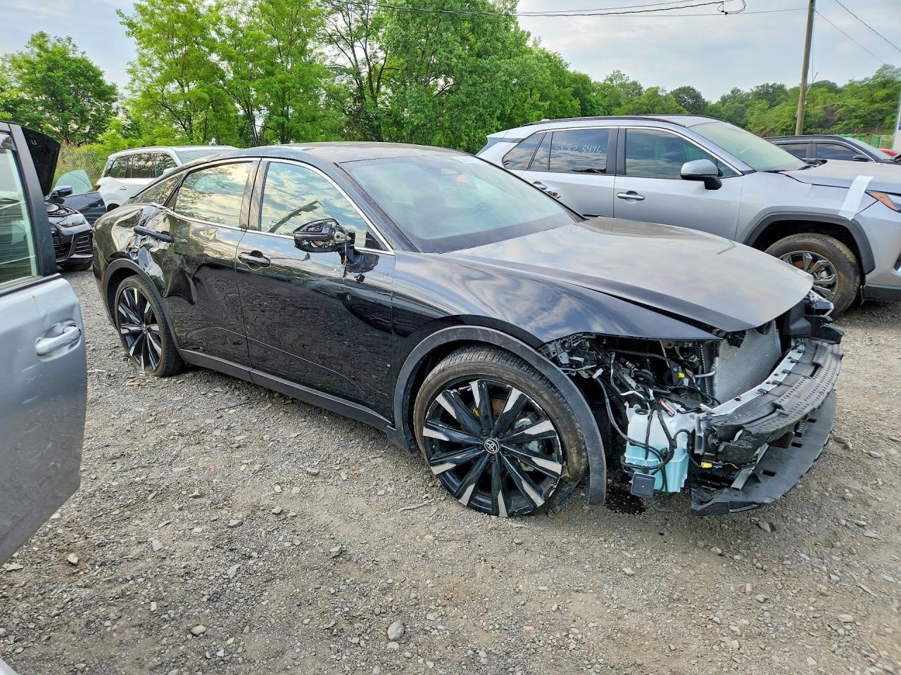 2024 Toyota Crown Platinum - zdjęcie 4