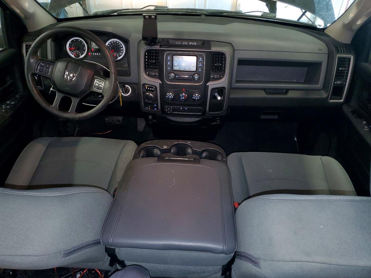 2016 Ram 1500 St - zdjęcie 8