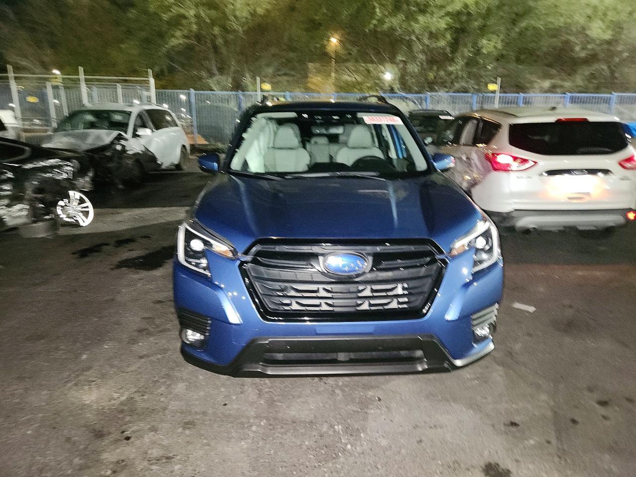 2024 Subaru Forester Limited - zdjęcie 5