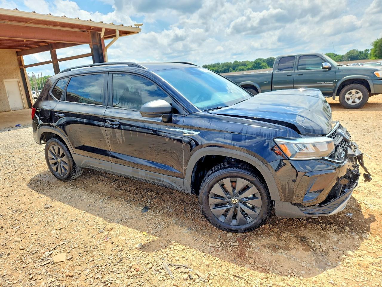 2024 Volkswagen Taos S - zdjęcie 4