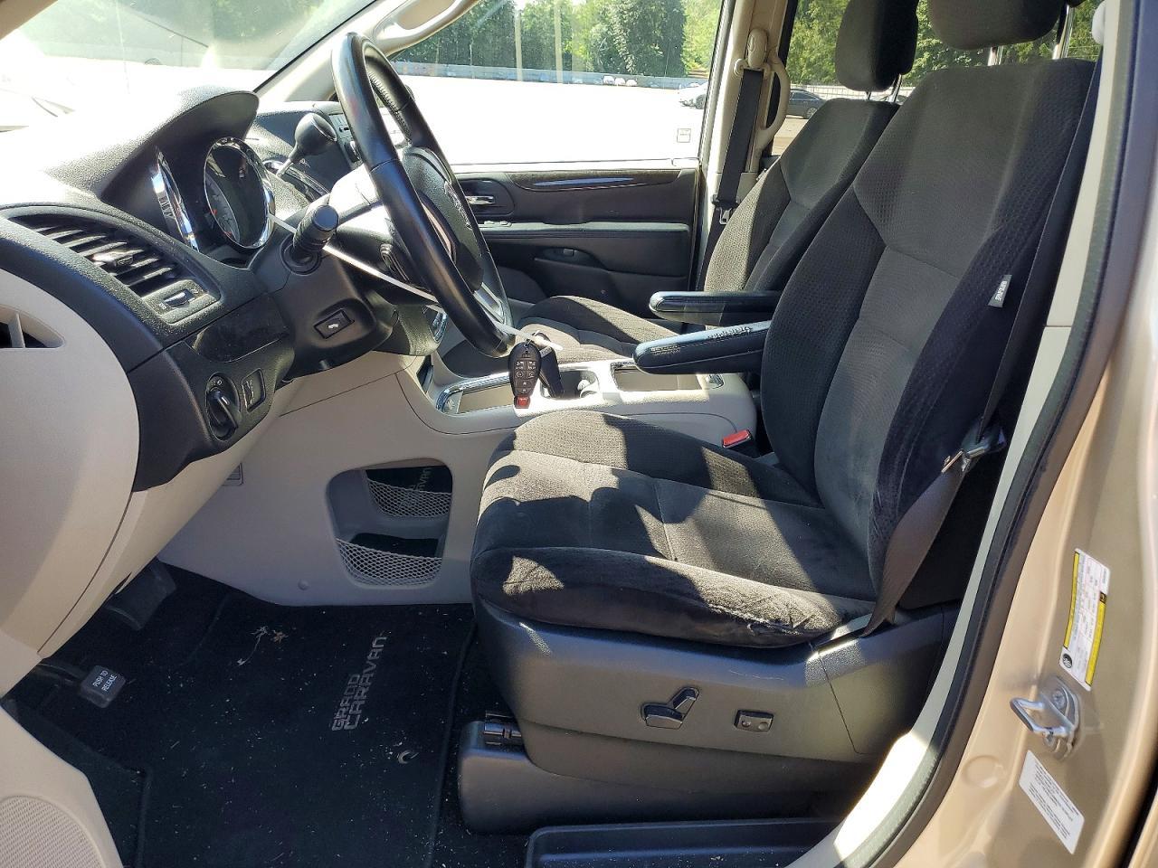 2014 Dodge Grand Caravan Sxt - zdjęcie 7