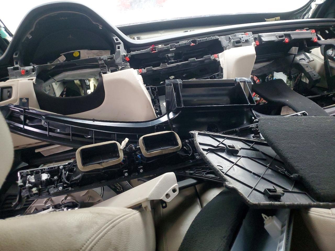 2017 BMW X5 xDrive35I - zdjęcie 8