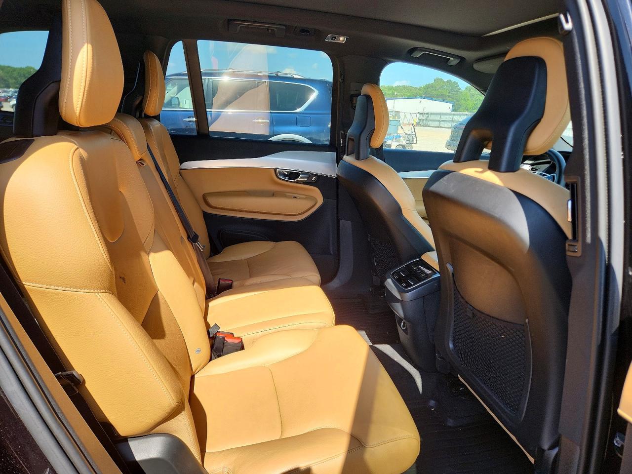 2017 Volvo Xc90 T6 - zdjęcie 10