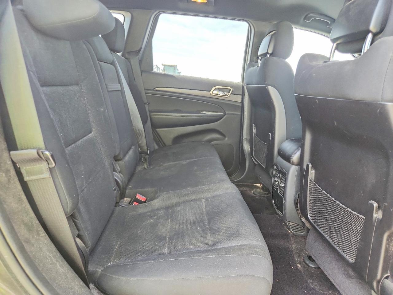 2015 Jeep Grand Cherokee Laredo - zdjęcie 11