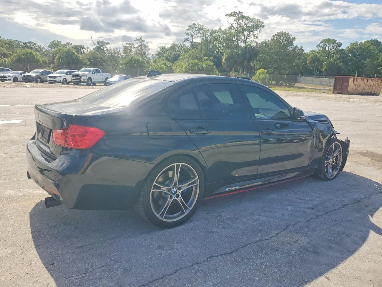 BMW Seria 3 - zdjęcie 3